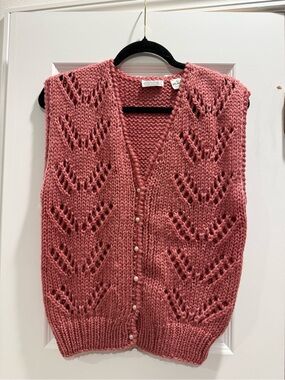 Vintage Fantastiko New York 1980s Pink Knit Button-Front Sweater Vest